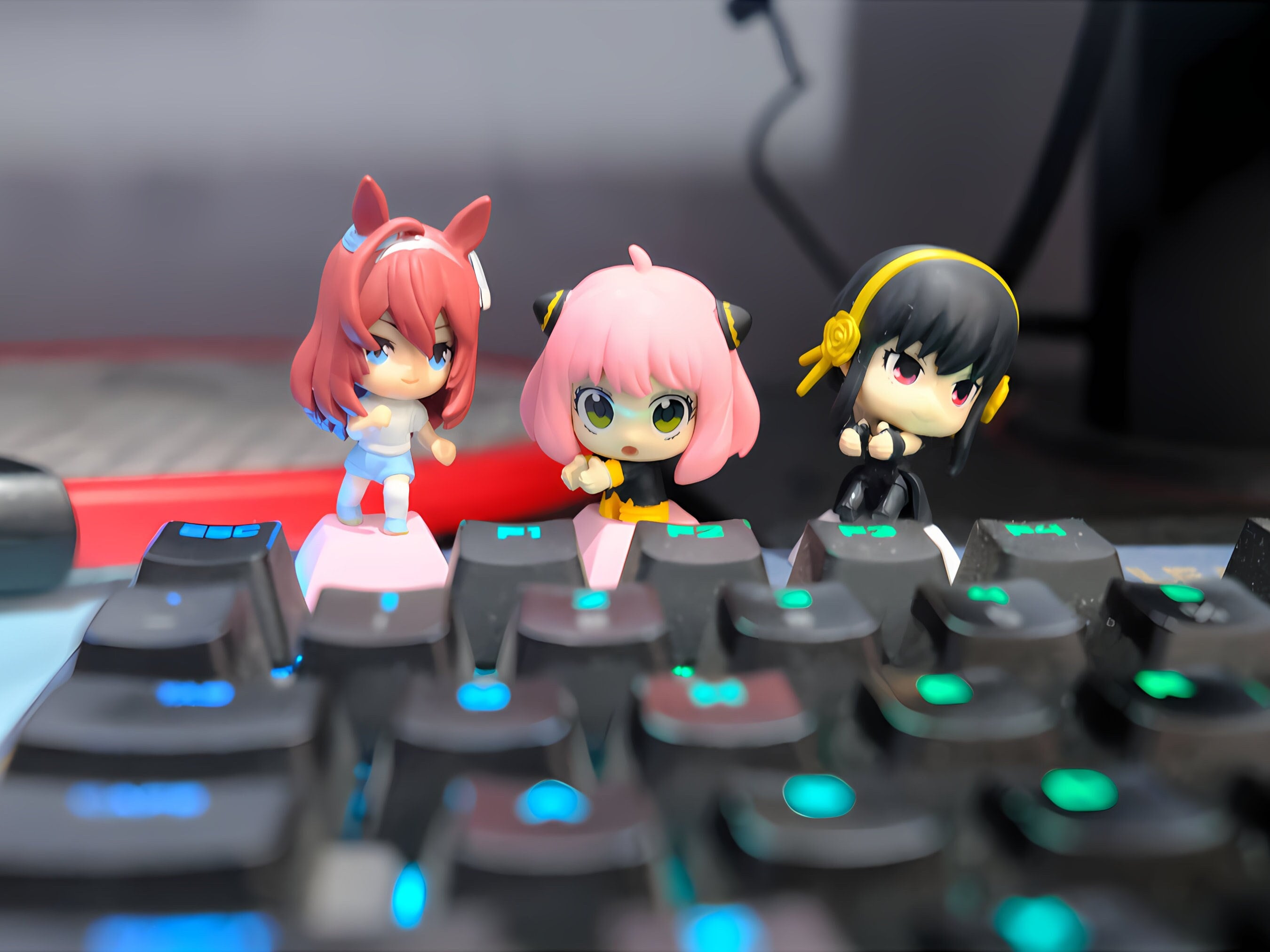 S-py X Fami.ly Keycap, Anime Keycap, Artisan Keycap, Keycap for MX Cherry Switches Mechanical Keyboard, Handmade Gift